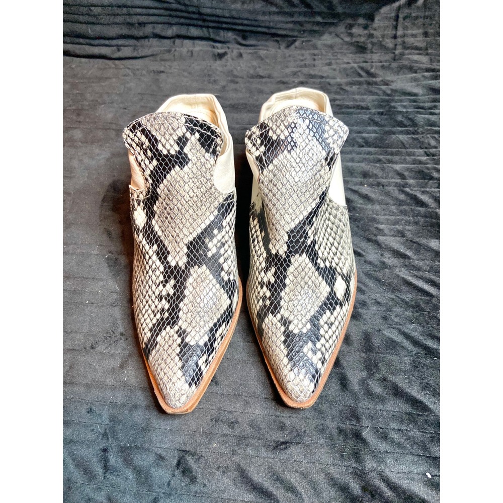 Gianni Bini Cream Gray Snakeskin Leather Western Block Heel Mules Sz 6.5M